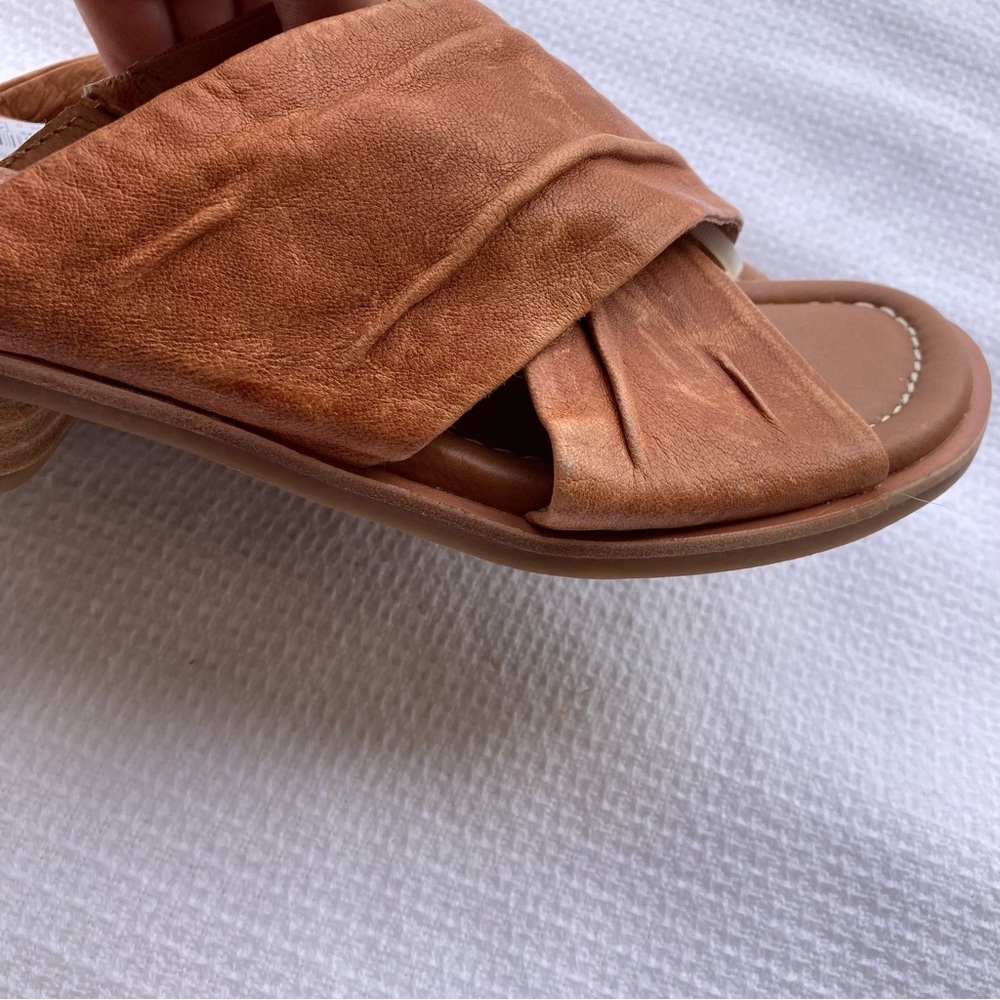Sofft Tan Leather Slide Sandals SIZE:8 - Picture 9 of 11
